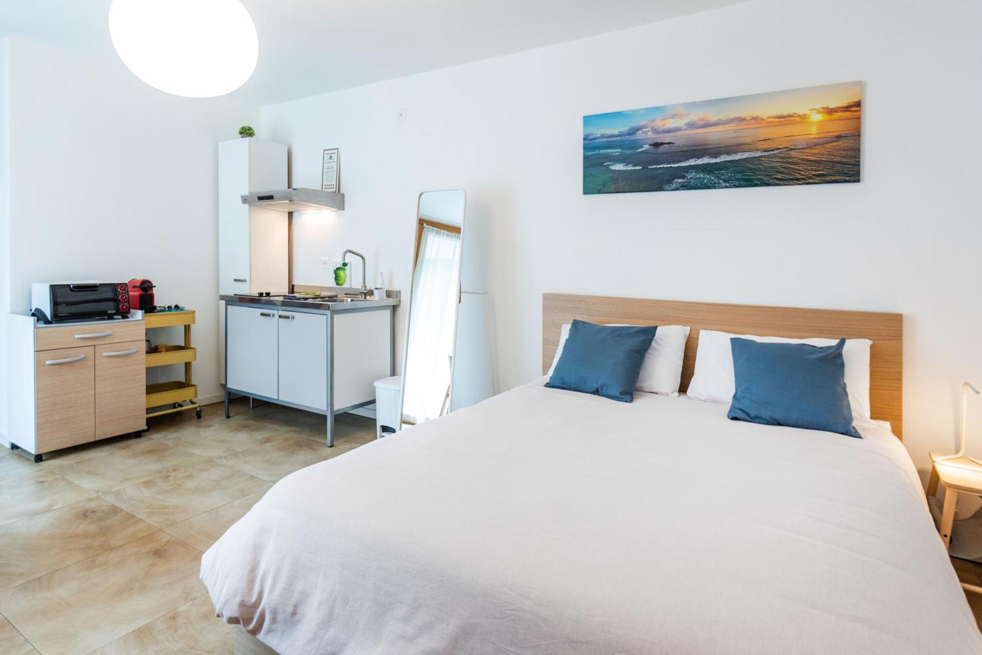 Easy Flat Vezia, Indipendent Entrance, Free Parking Lejlighed Lugano Værelse billede